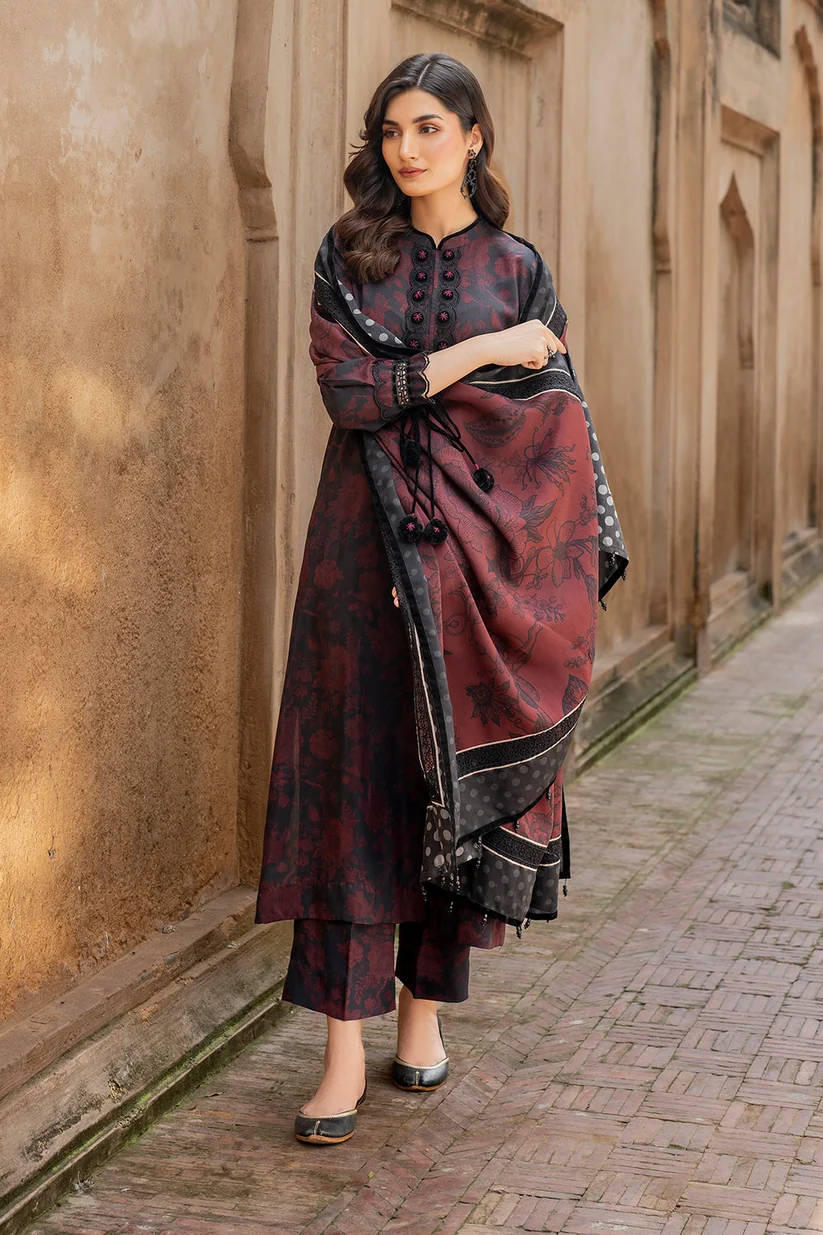 Unstitched Embroidered Khaddar Suit 3 PEC with Printed Khaddar Dupatta - Image 3
