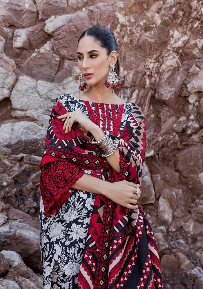 Unstitched Embroidered 3 PEC Khaddar Suit with Printed Khaddar Dupatta - Image 2