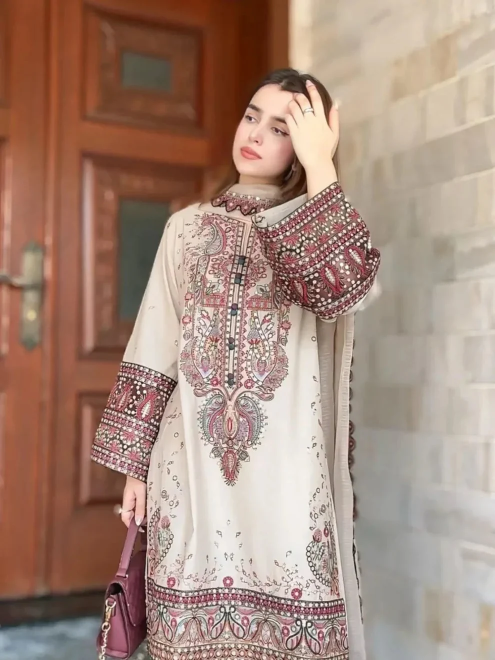 3 Piece Unstitched Embroidered Dhanak Fabric with Dhanak Embroidered Shawl - Image 4