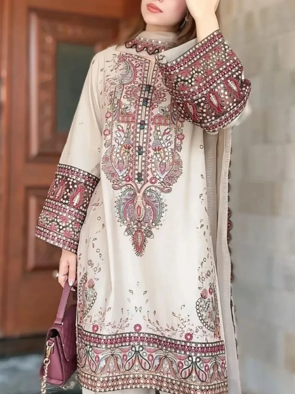 3 Piece Unstitched Embroidered Dhanak Fabric with Dhanak Embroidered Shawl - Image 2